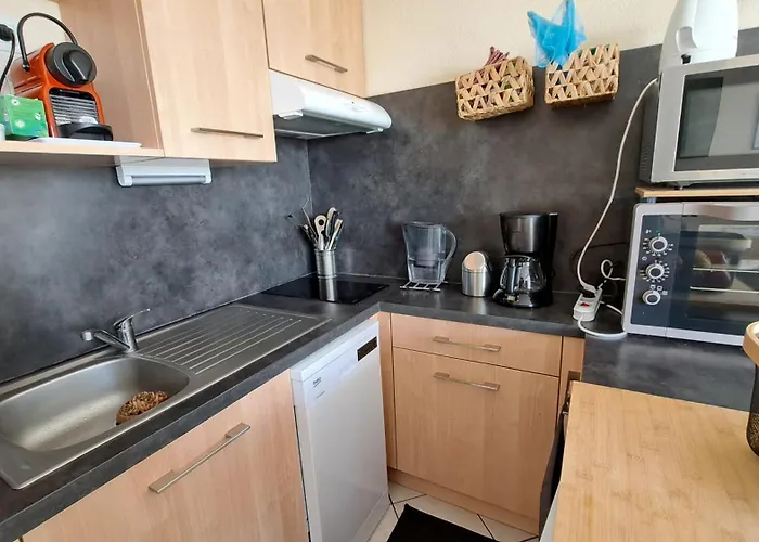 Pamplemousse 3 - Vue Et Piscine, Proche Golf Appartement *