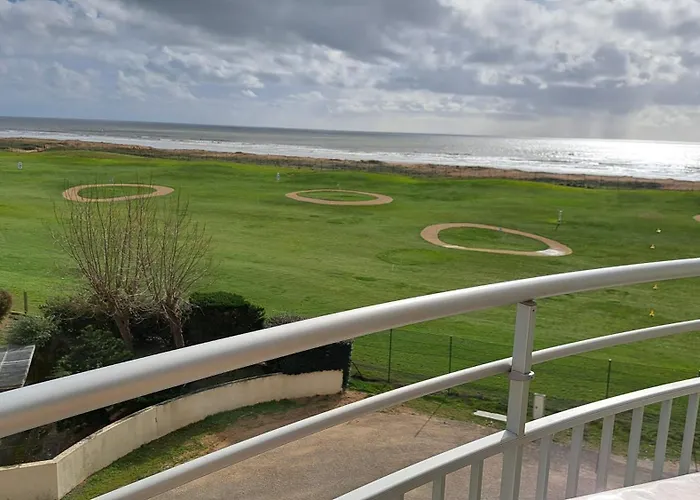 Pamplemousse 3 - Vue Et Piscine, Proche Golf *